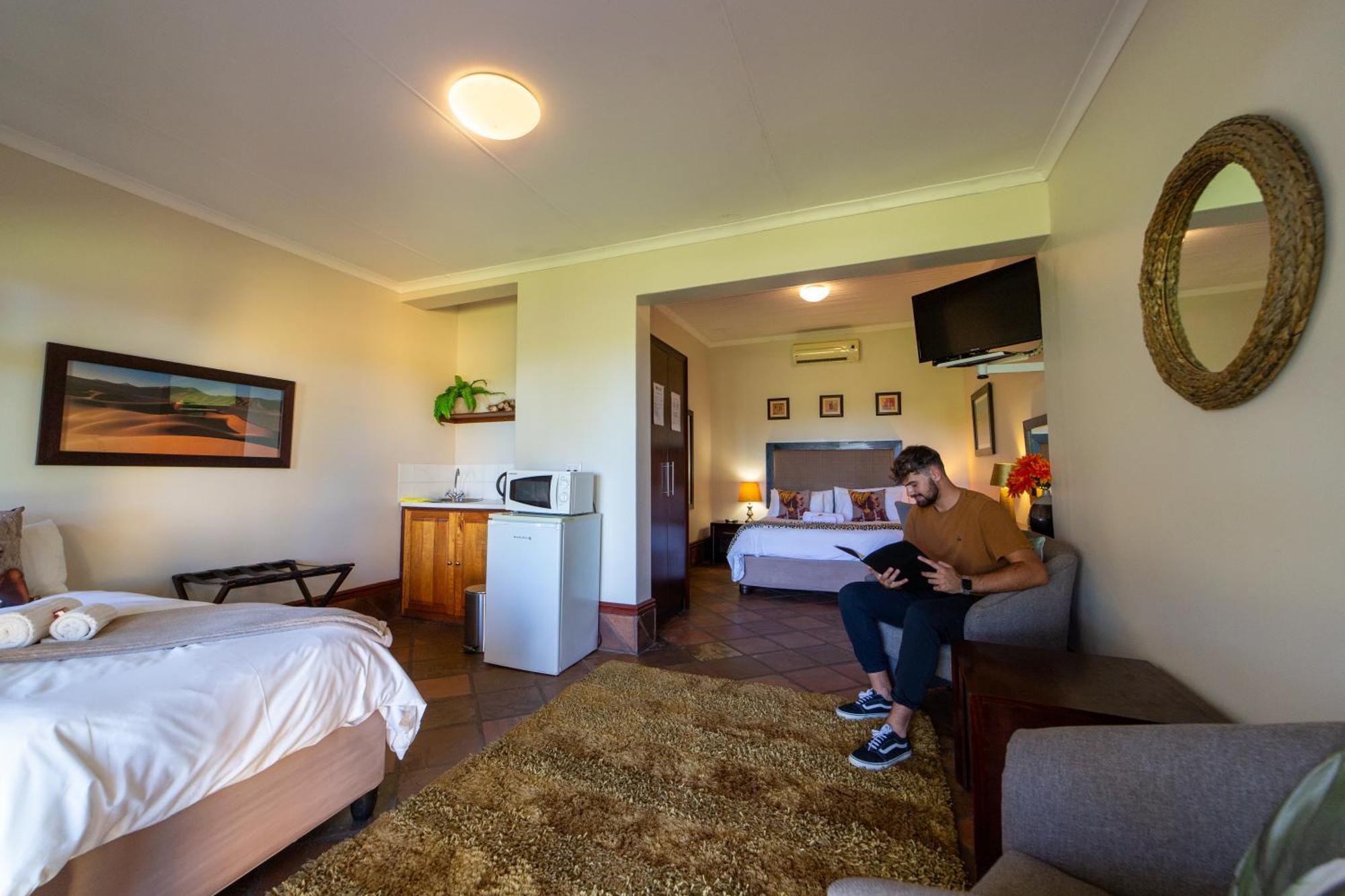 Sunriver Kalahari Lodge Riverside Stay In Upington Szoba fotó